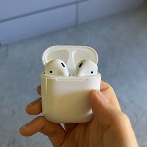 Apple AirPods White Headphones
